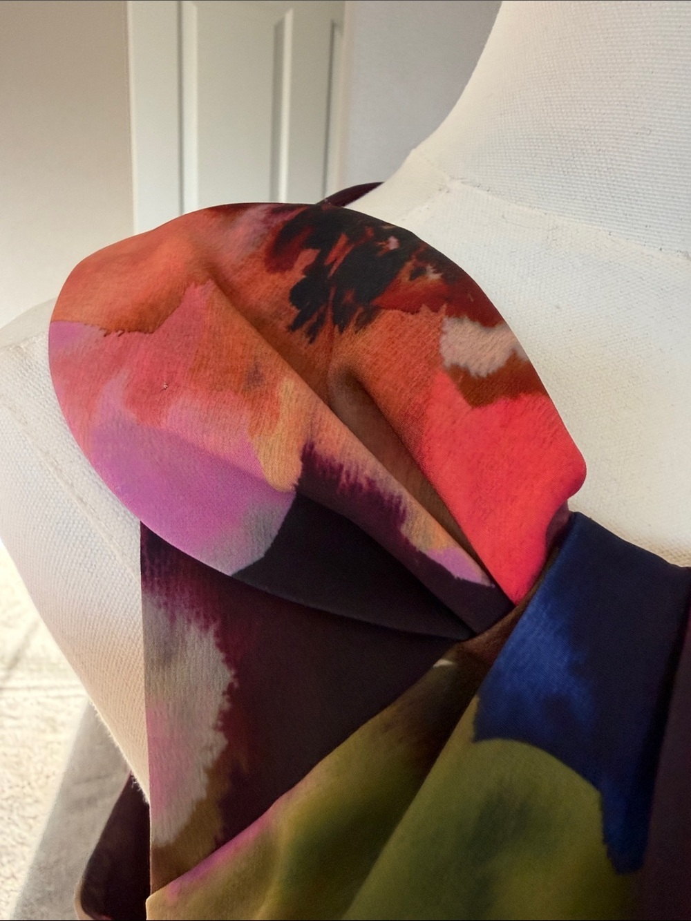 Trina Turk With A Twist Watercolor Floral Sheath Dress Asymmetric Pink Purple - Picture 5 of 9